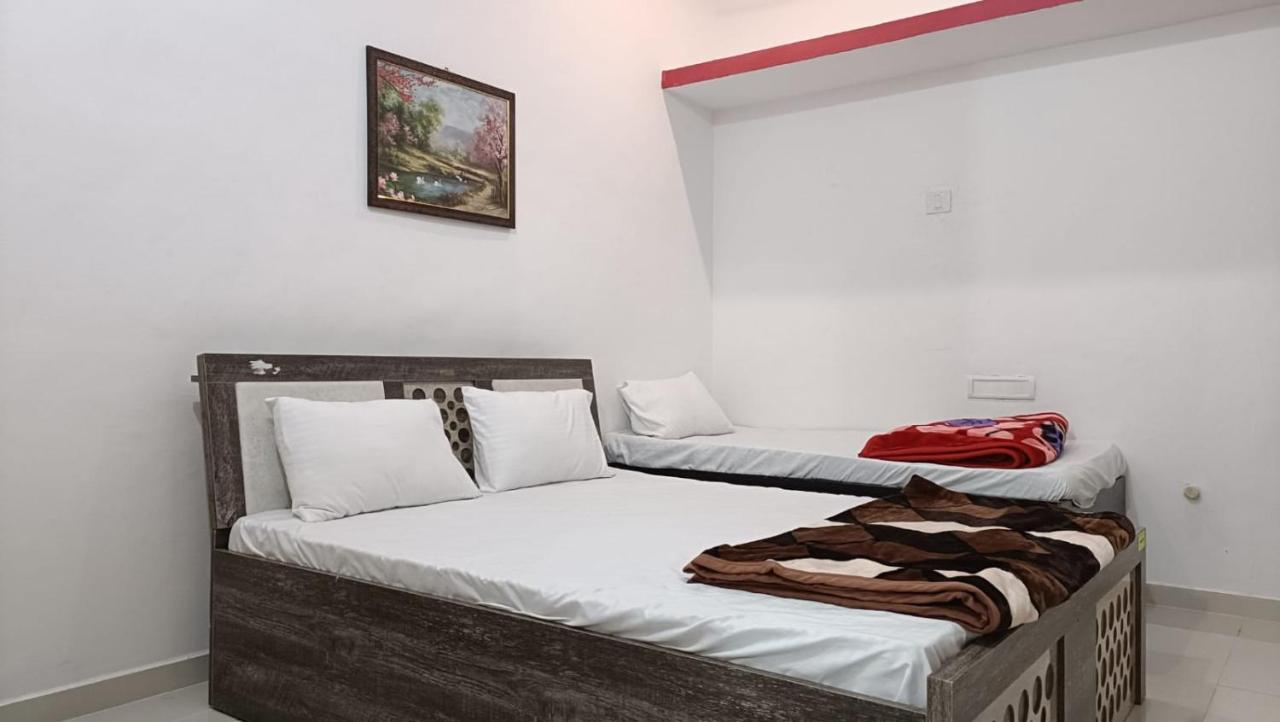 Mahadev Premium Homestay Garudeshwar Экстерьер фото